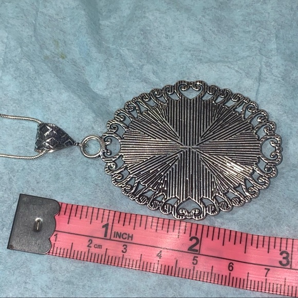 Italian Coral vintage handcrafted pendant - Picture 4 of 5